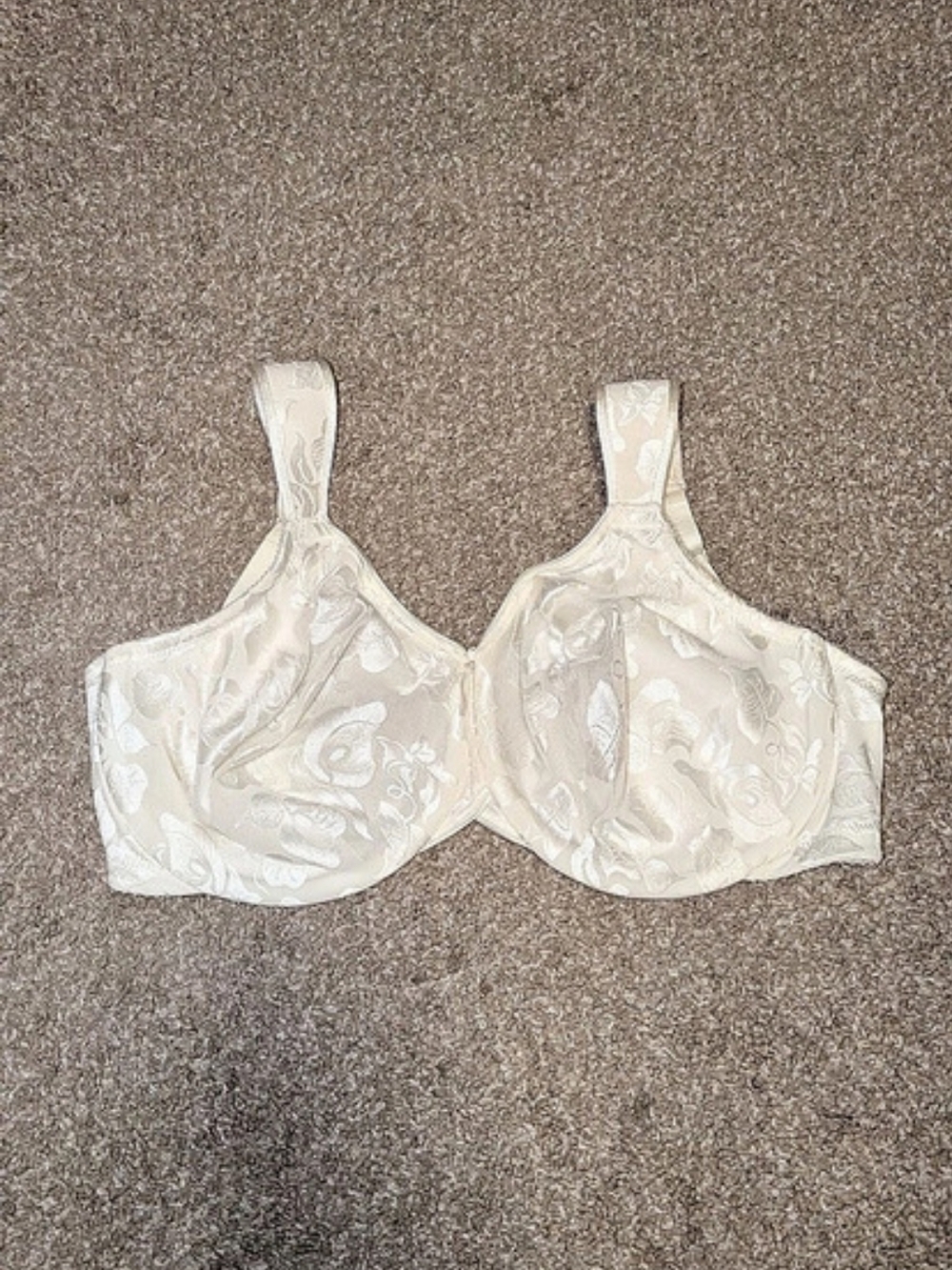 Wacoal Awareness Full Figure Seamless Underwire Bra 32G